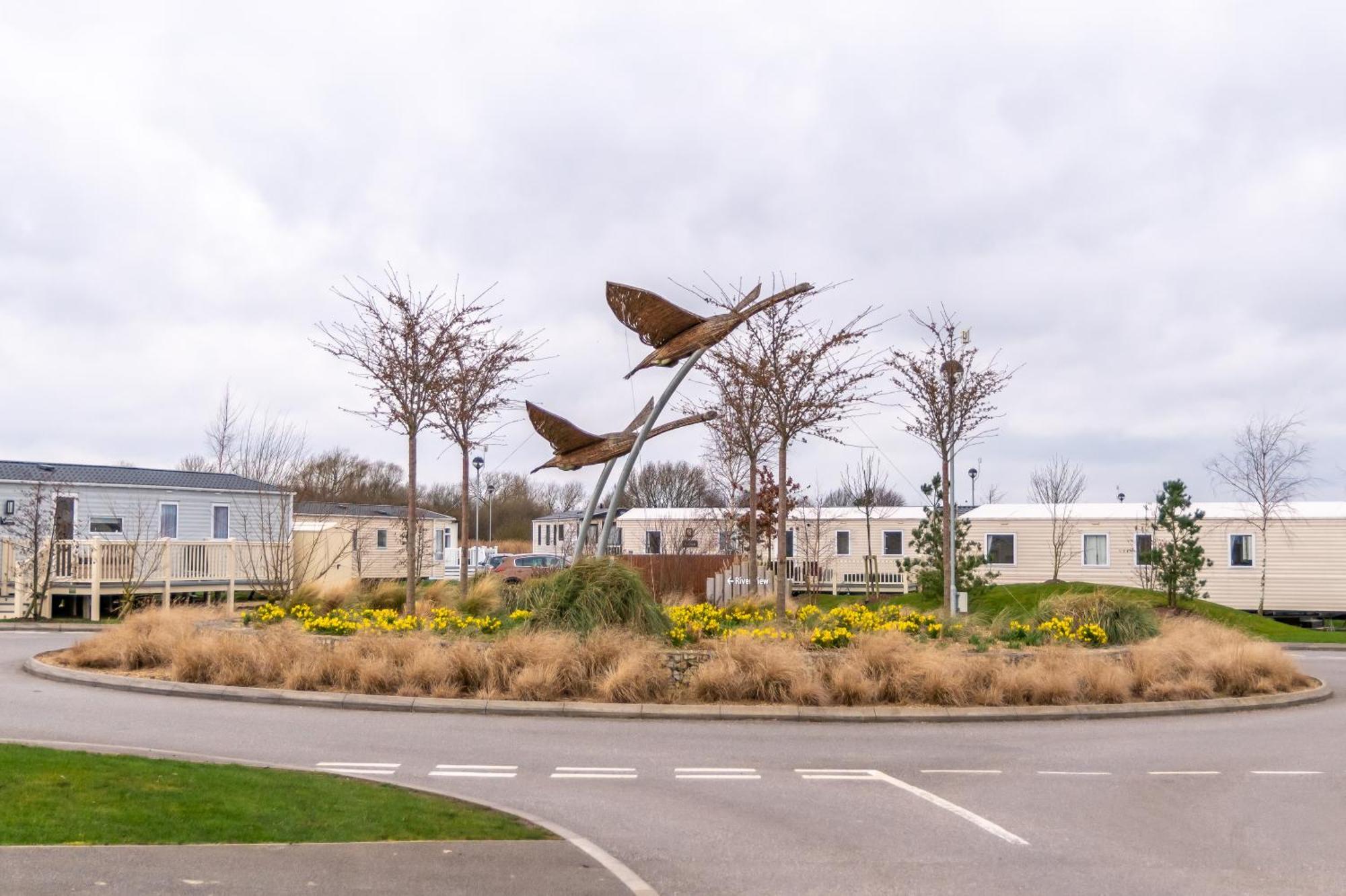 64 Lancaster The Lazy Willow 3 Bedroom Hot Tub Caravan Tattershall Lakes Екстериор снимка